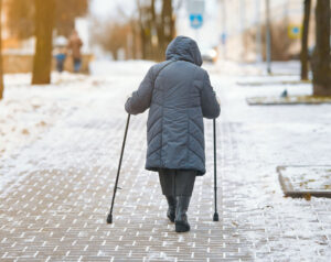 10 Ways to Keep Seniors Safe During Winter Weather-1213