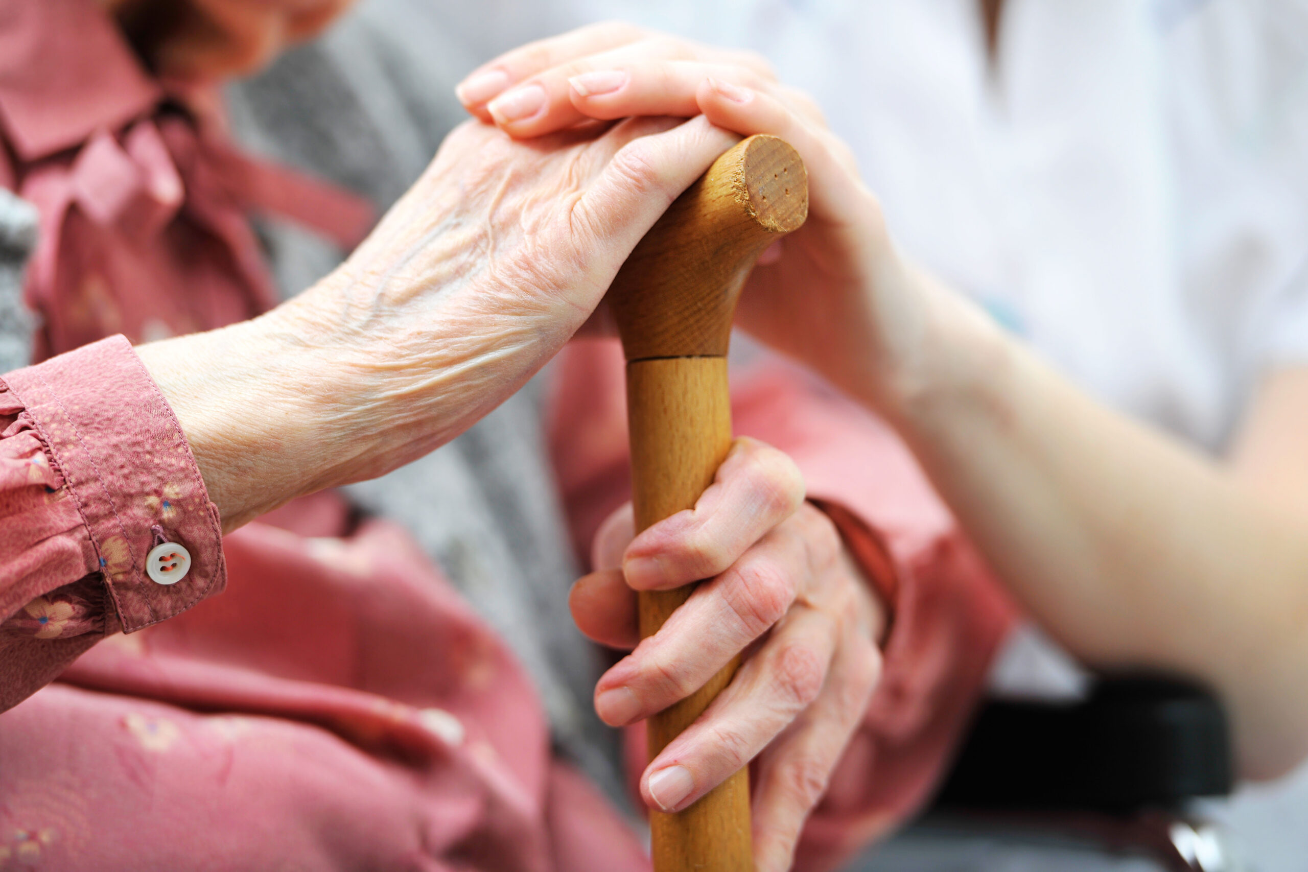 3 Signs You Should Consider Assisted Living-456